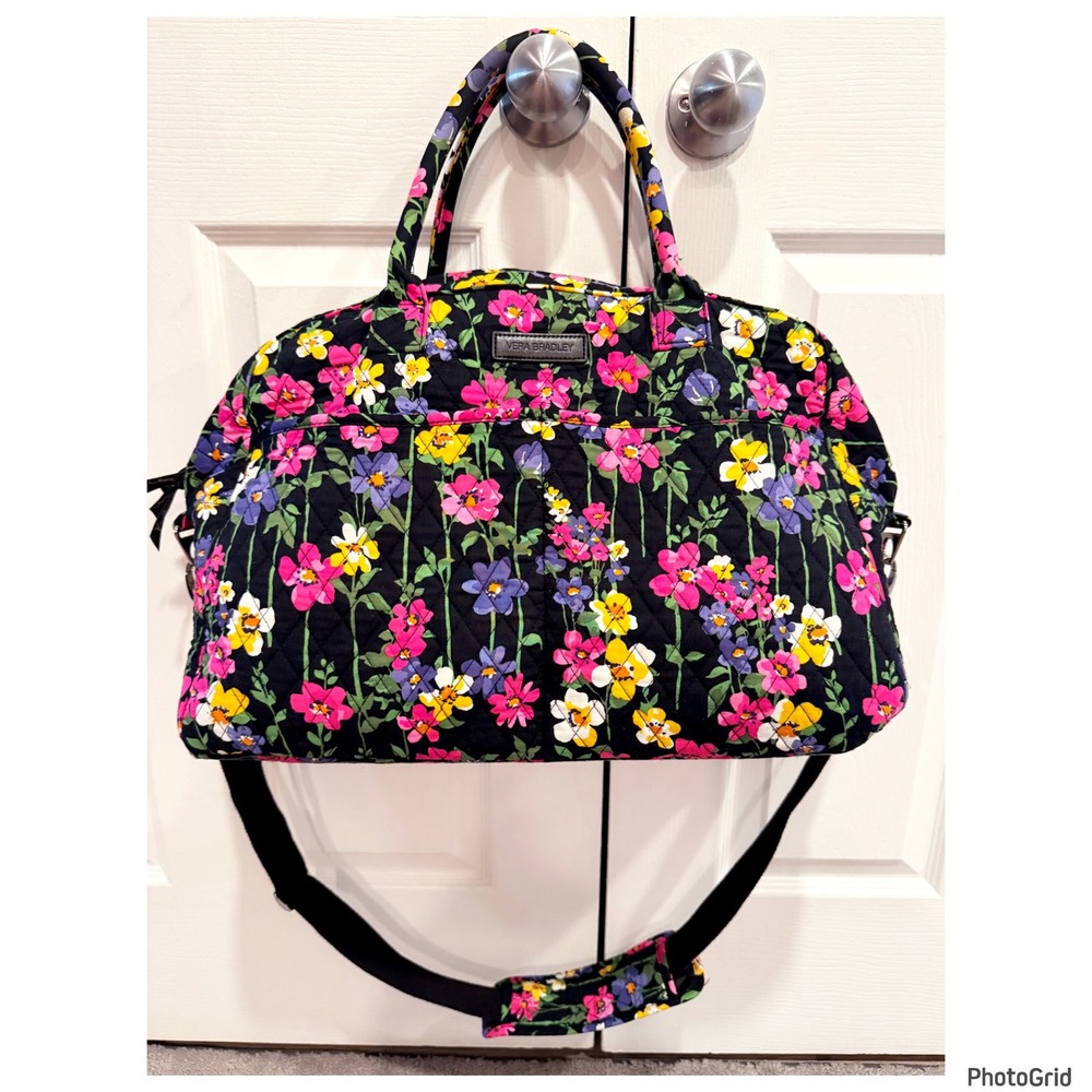 Vera Bradley Black Wildflower Garden Quilted Duffel Tote Bag Strap Pockets